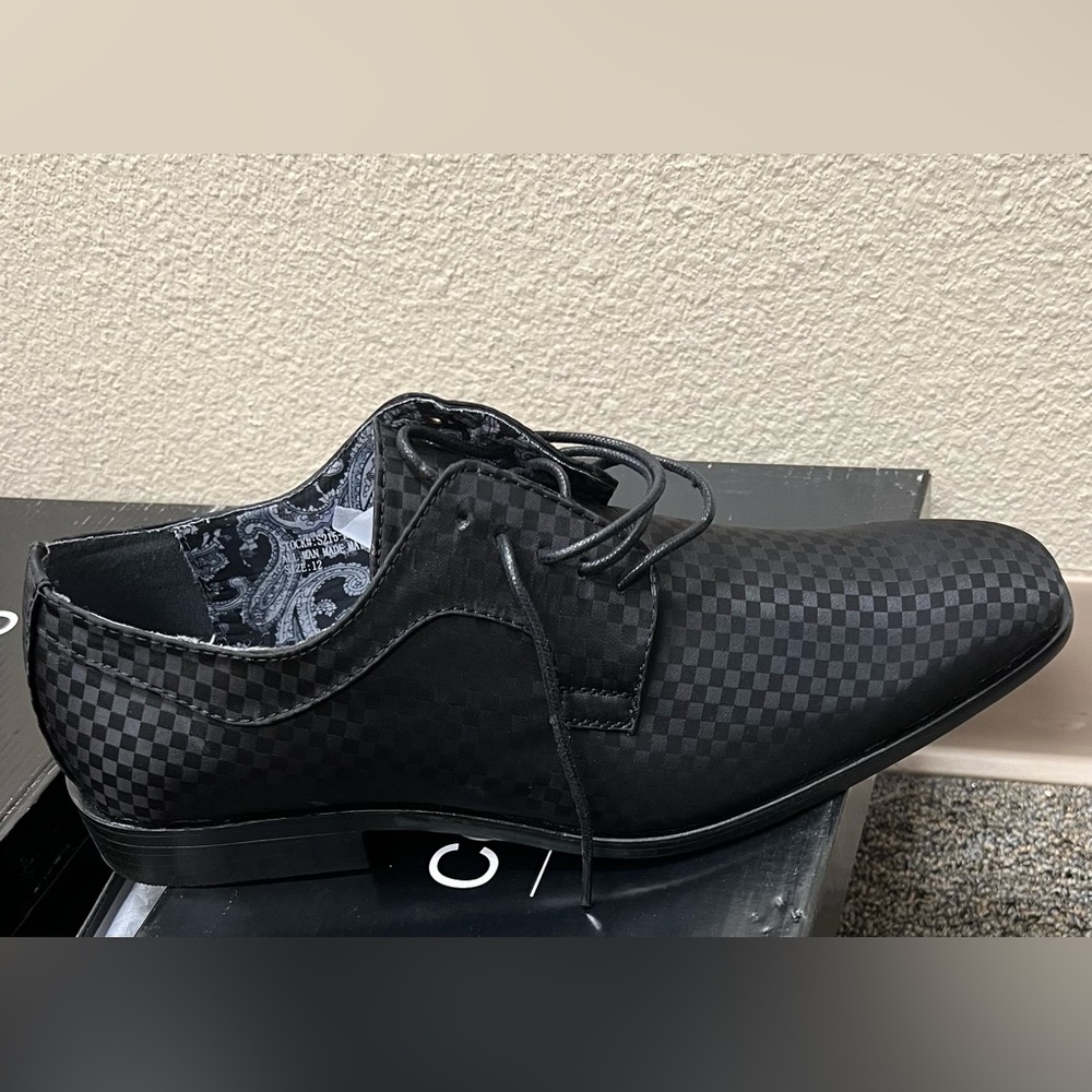 Mens Shoes